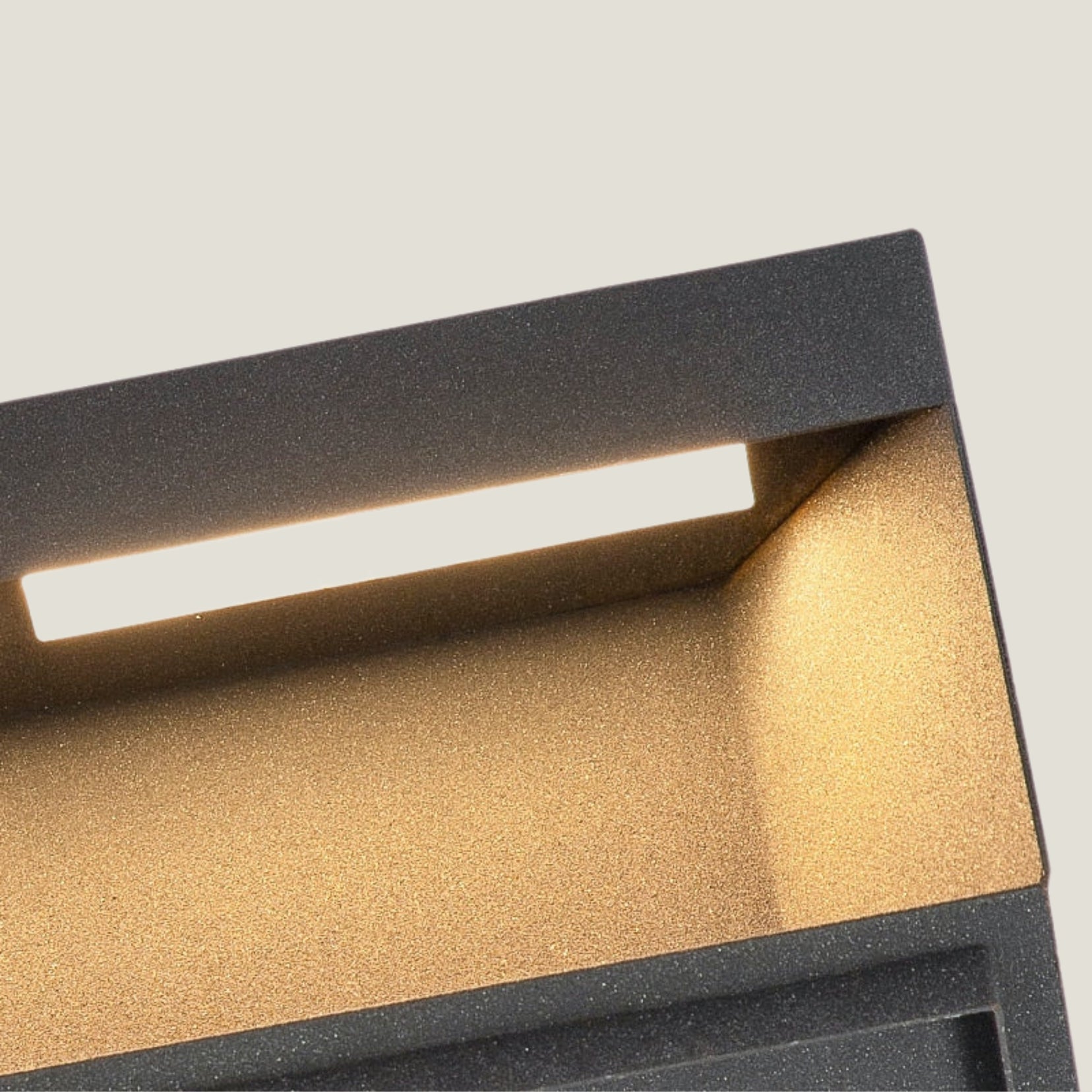 Array Outdoor Light