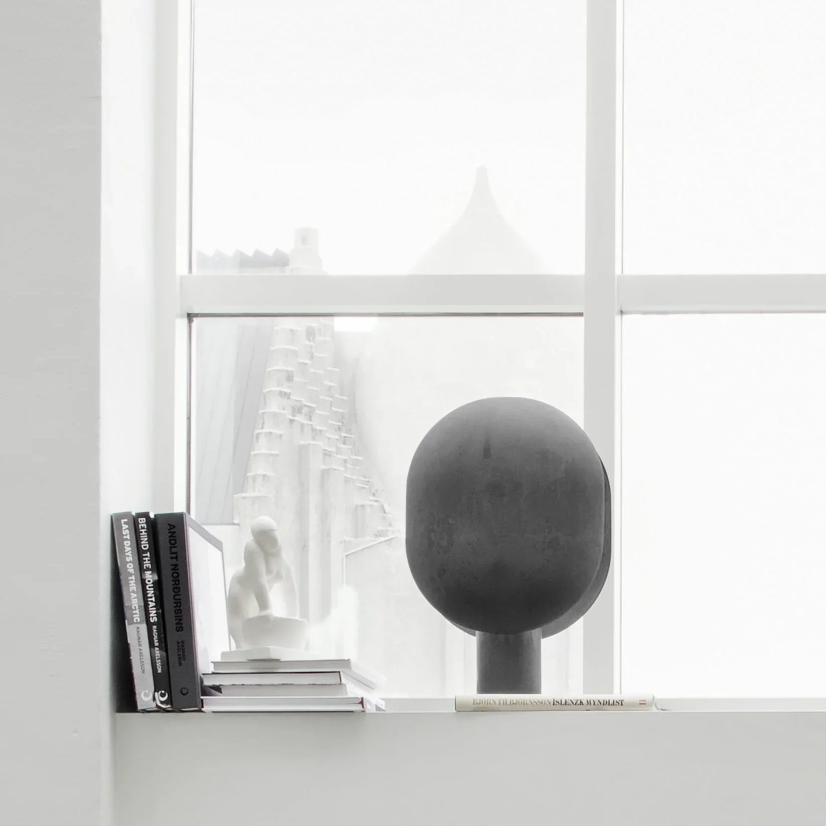 Clam Table Light